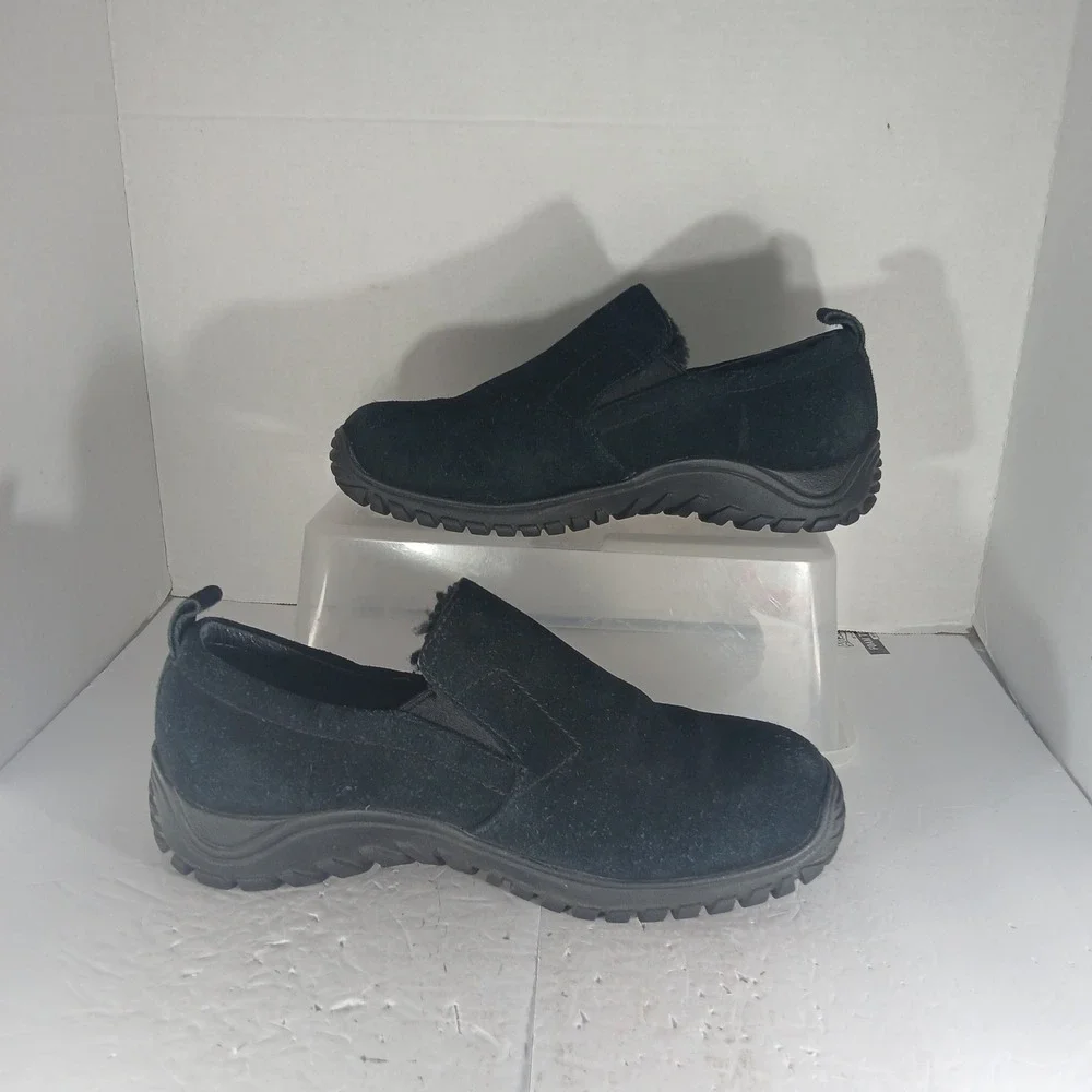 UGG Australia 5105 Slip On Shoes Mens 10 Black Suede Sheepskin Vibram Gorpcore